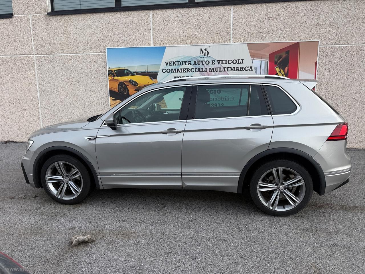 VOLKSWAGEN Tiguan 1.6 TDI Sport BMT R LINE IVA ESPOSTA