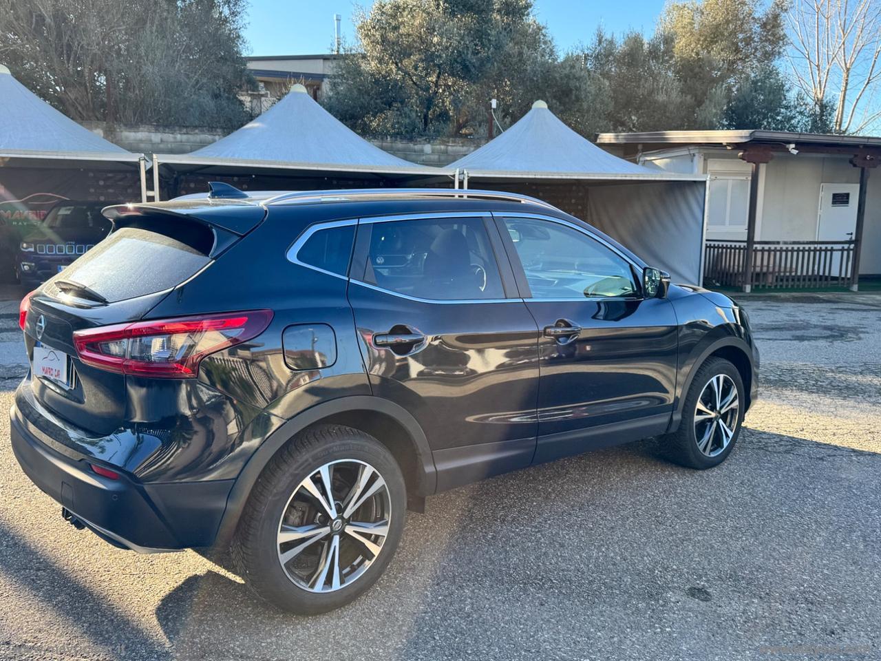 NISSAN Qashqai 1.6 dCi 4WD N-Connecta