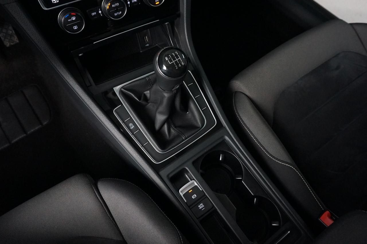 Volkswagen Golf 2.0 TDI 5p. Highline BlueMotion Technology