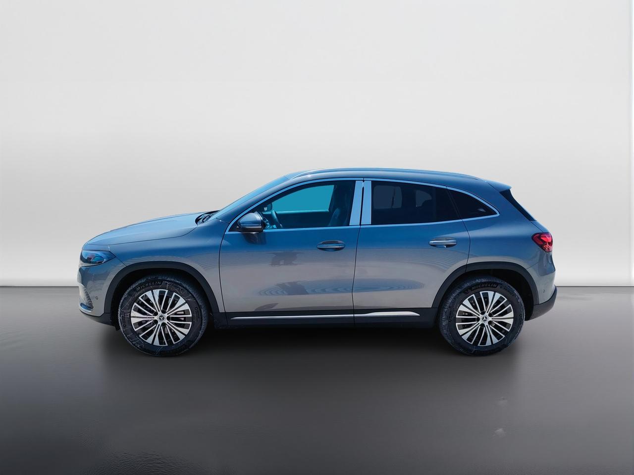 Mercedes-Benz EQA 300 4MATIC