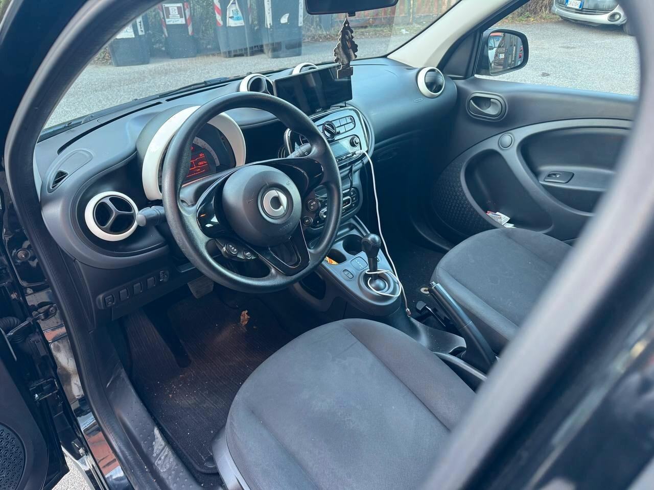 Smart ForFour 70 1.0 Youngster