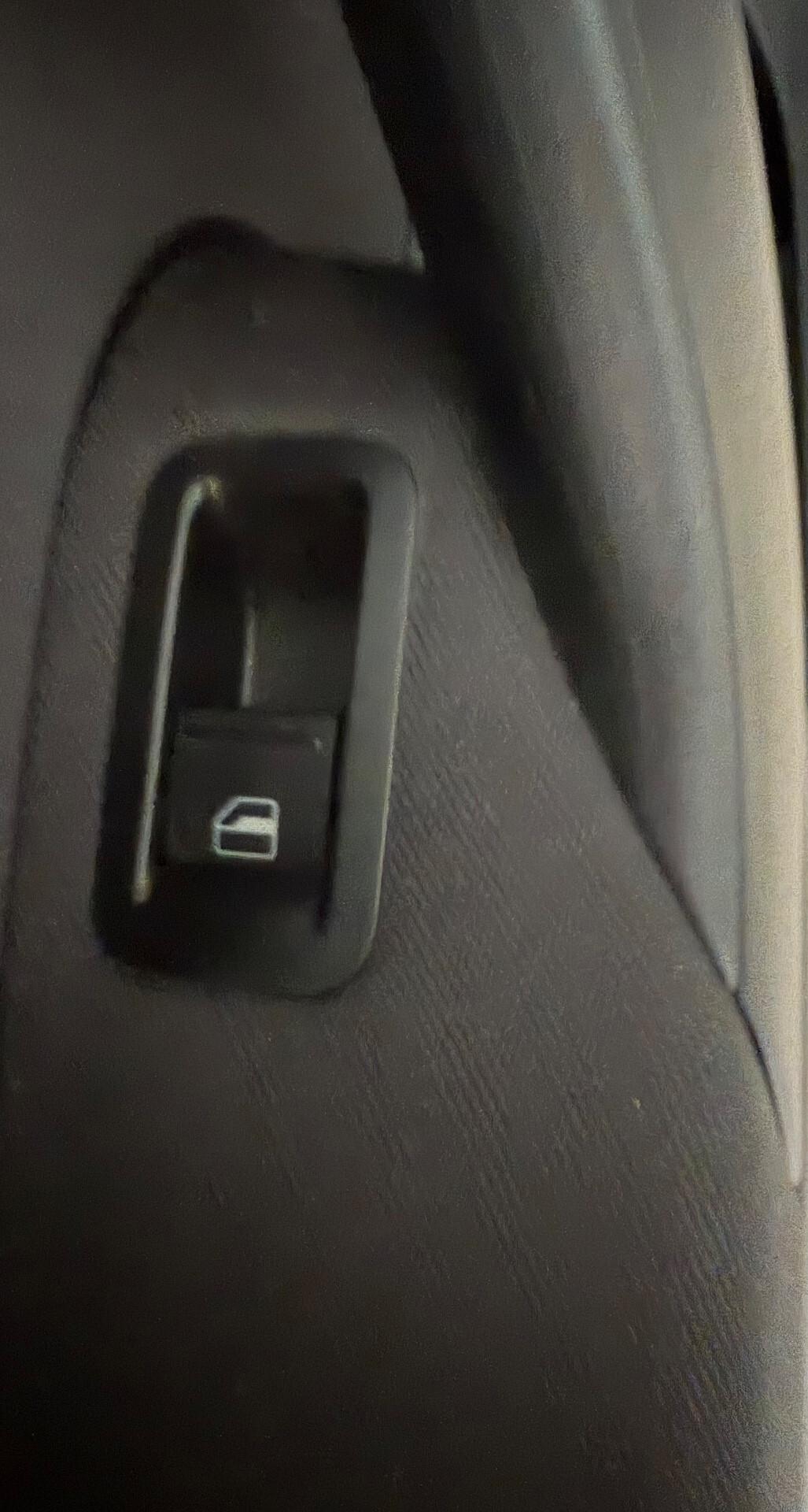 VOLKSWAGEN POLO 1.4 5 PORTE HIGHLINE