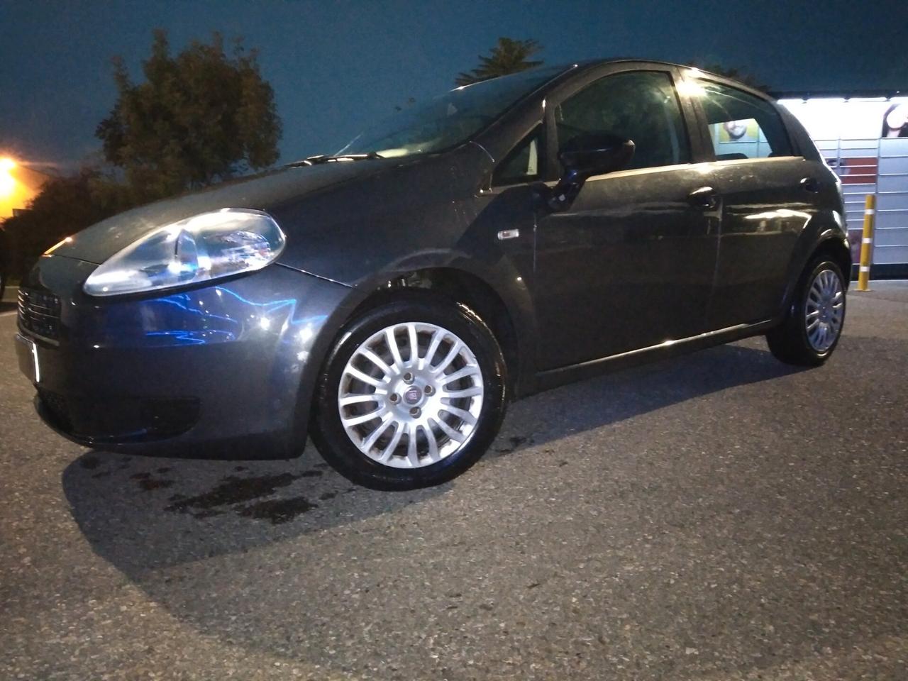 Fiat Punto Evo 1.3 Mjt 75 CV 5 porte Active x neopatentati