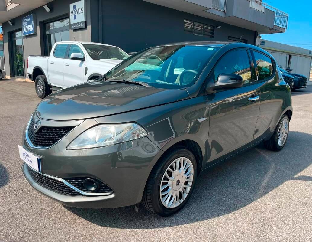 Lancia Ypsilon 0.9 t.air Silver s&s 85cv dfn