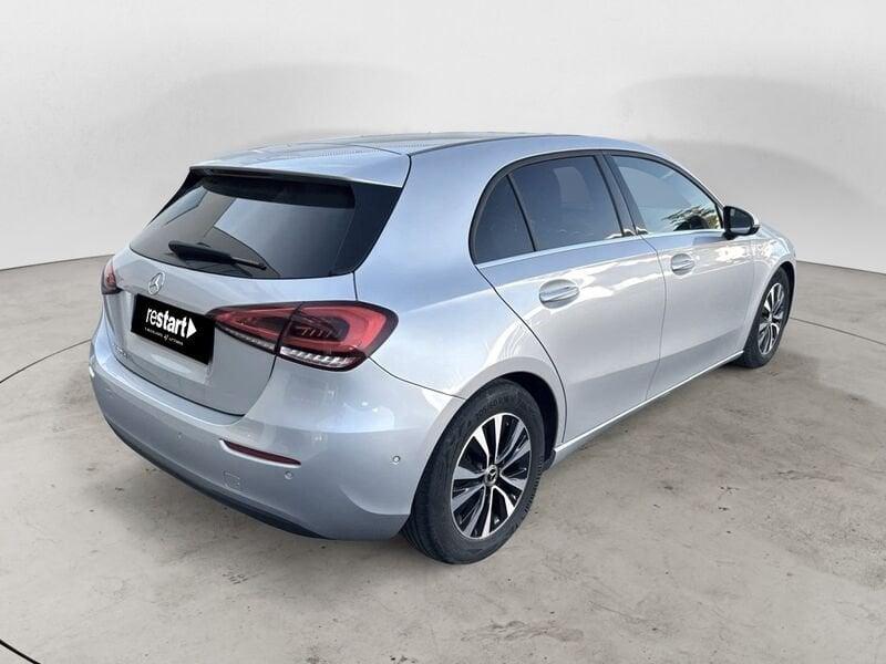 Mercedes-Benz Classe A 180 d 116 CV NAVI LED Business Extra
