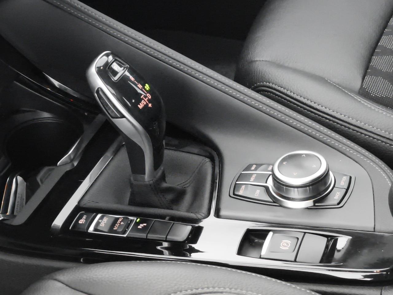 BMW X1 (F48) sDrive18d xLine