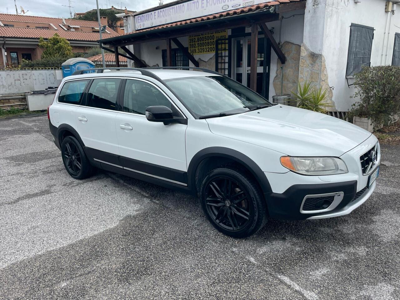 Volvo XC 70 D5 205CV AWD Geartronic Momentum