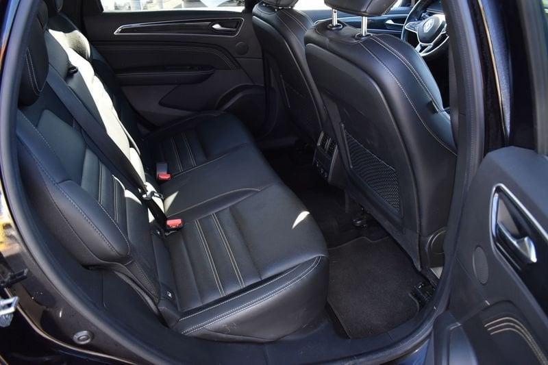 Renault Arkana E-Tech 1.6 Hybrid E-TECH 145 Techno