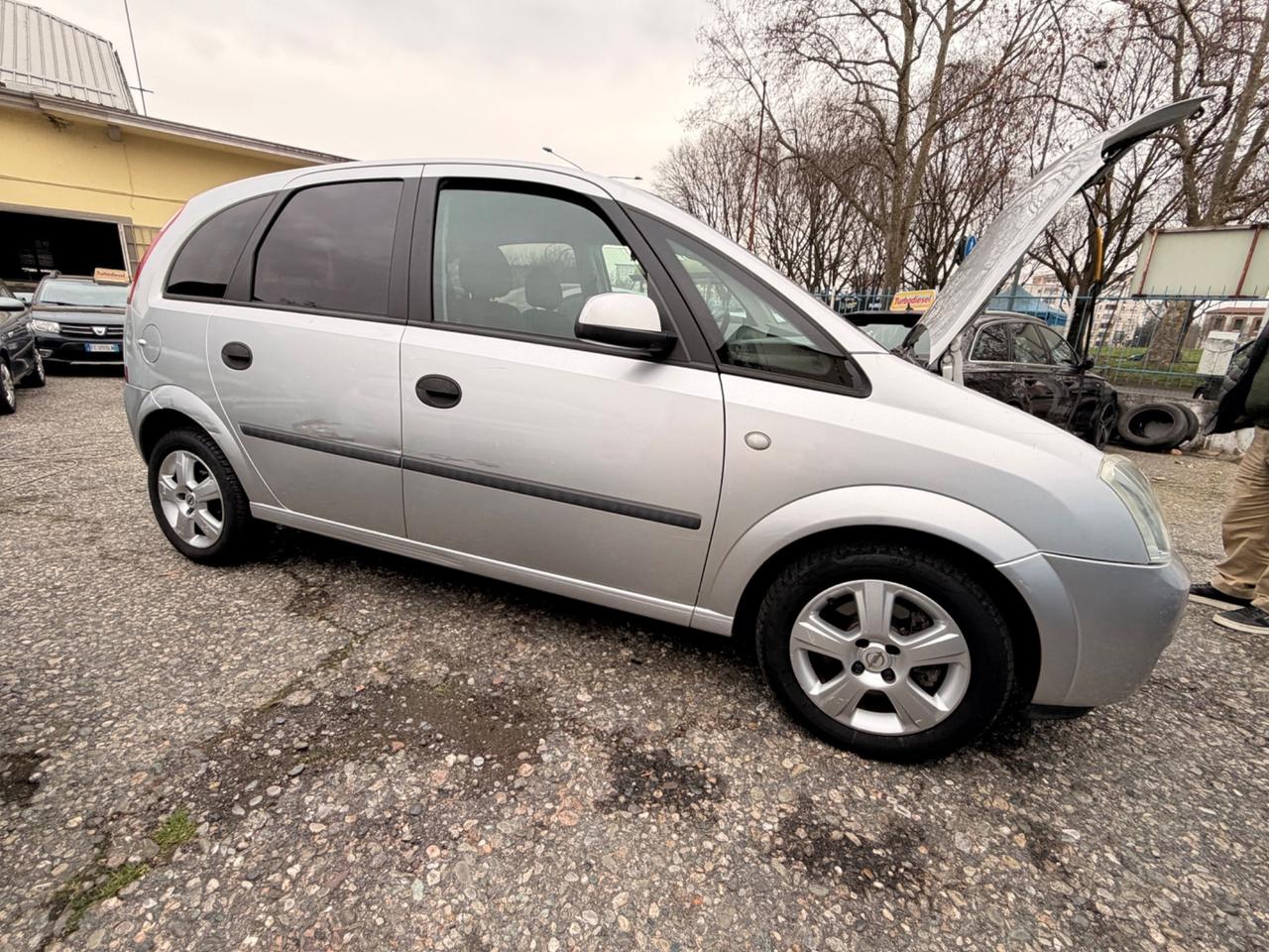 Opel Meriva 1.6 Benz Cosmo