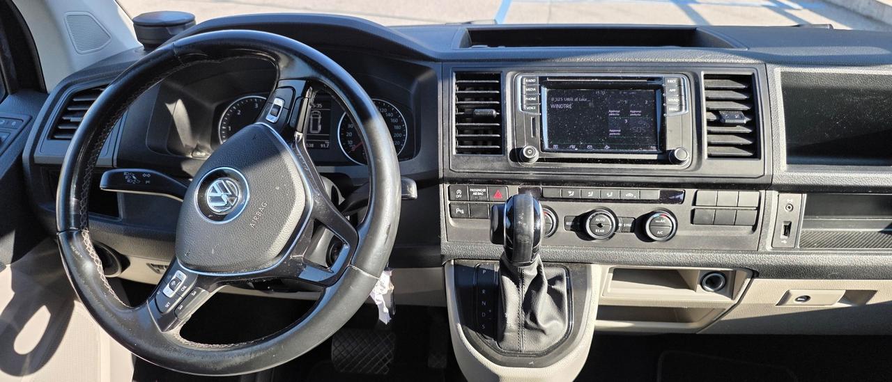 Volkswagen Caravelle 2.0 TDI 150CV DSG PC Cruise