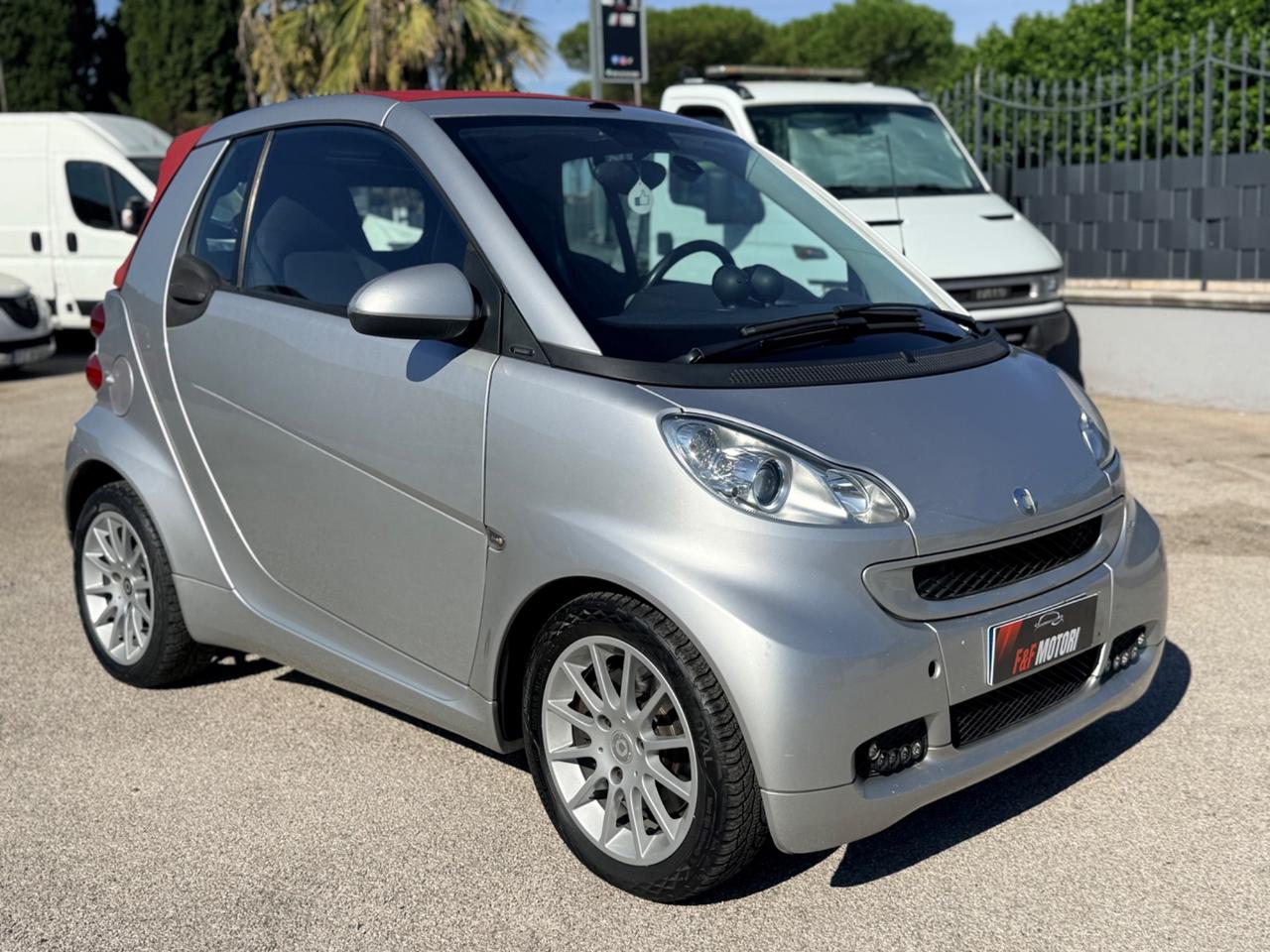 Smart ForTwo 800 40 kW cabrio passion cdi 2012