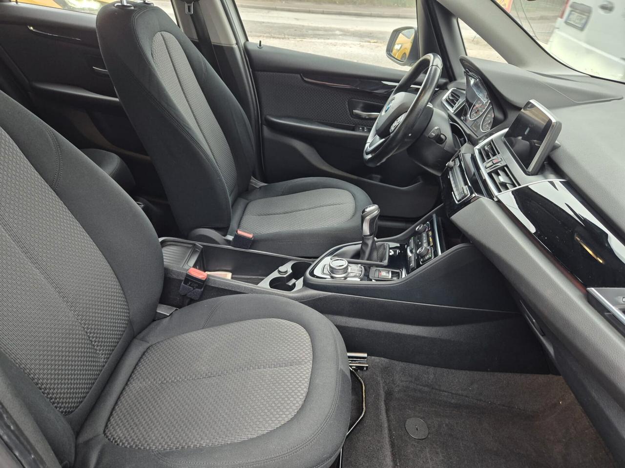 Bmw 216 214d Active Tourer Advantage