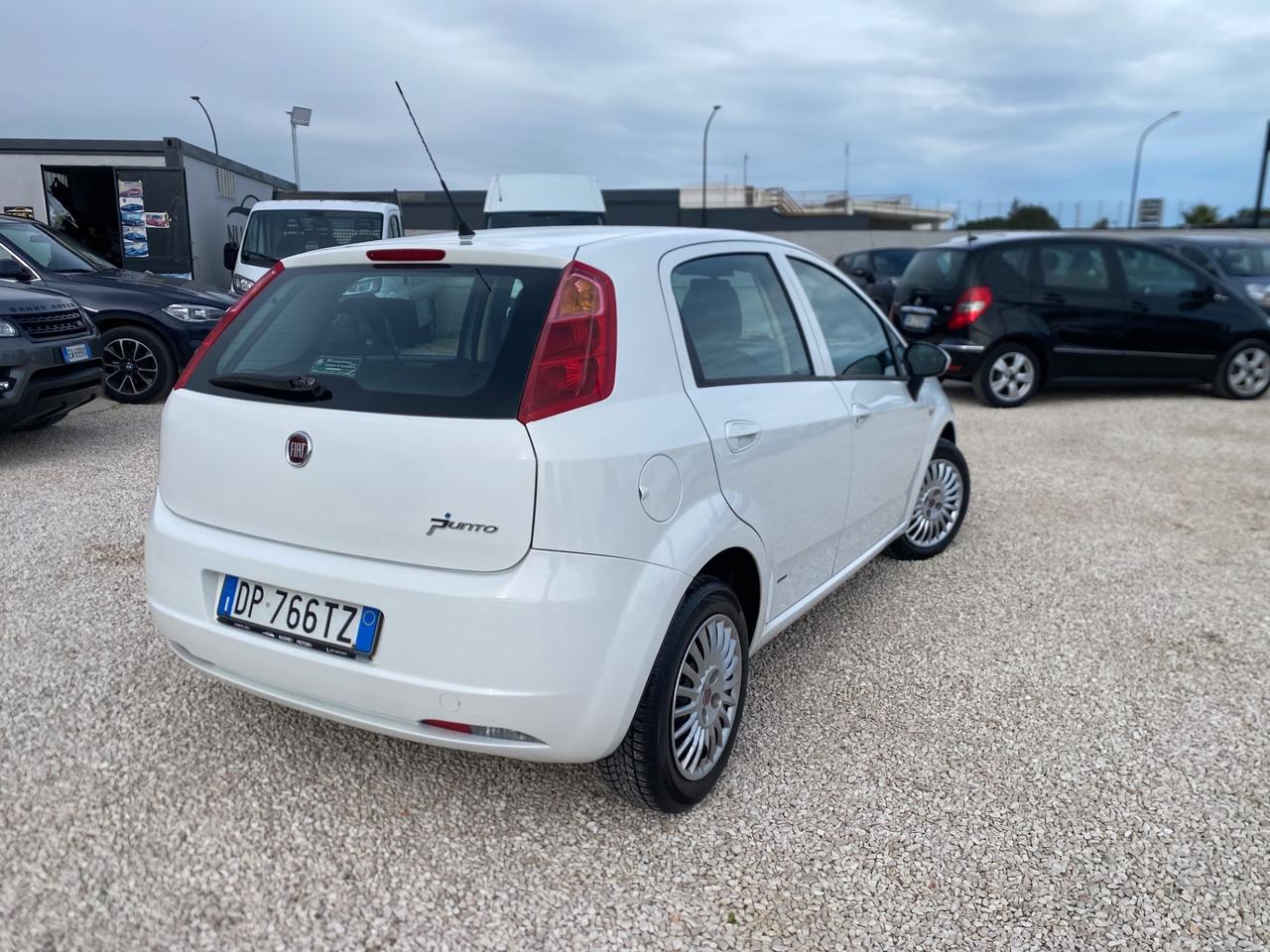 Fiat Grande Punto 1.2 5 porte Dynamic NEOPATENTATI UNICO PROPIETARIO