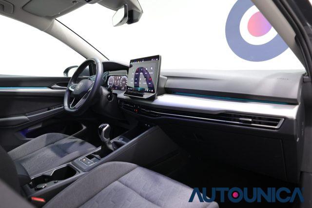 VOLKSWAGEN Golf 2.0 TDI 115 CV SCR LIFE FARI LED