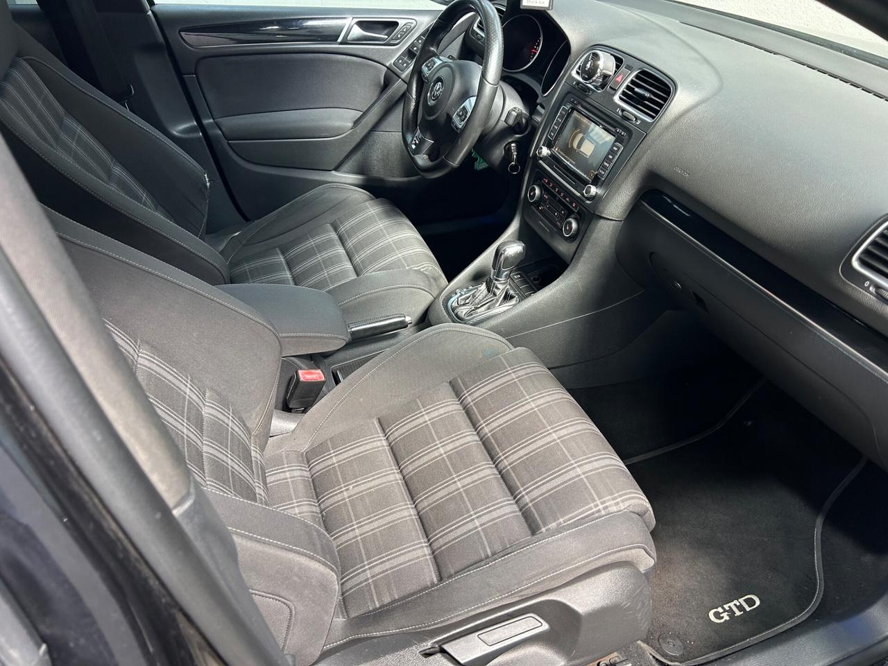 Volkswagen Golf GDI