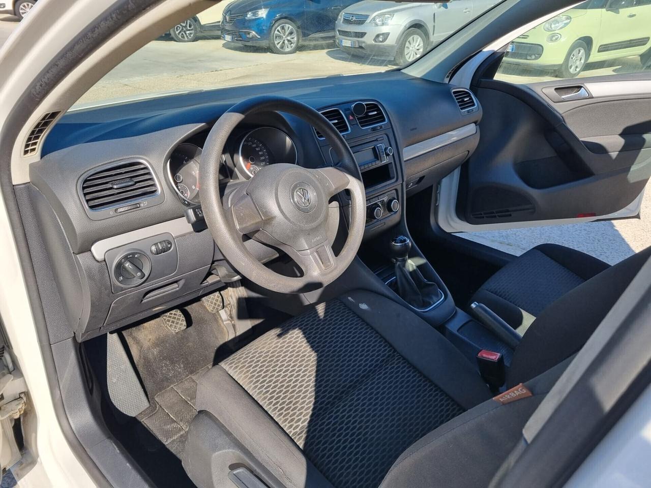 Volkswagen Golf 1.6 TDI DPF 5p. Highline