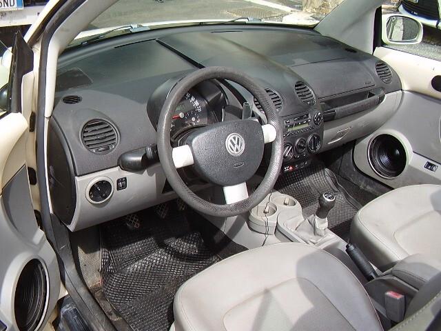 Volkswagen New Beetle 1.4 Cabrio GPL NEOPèATENTATI