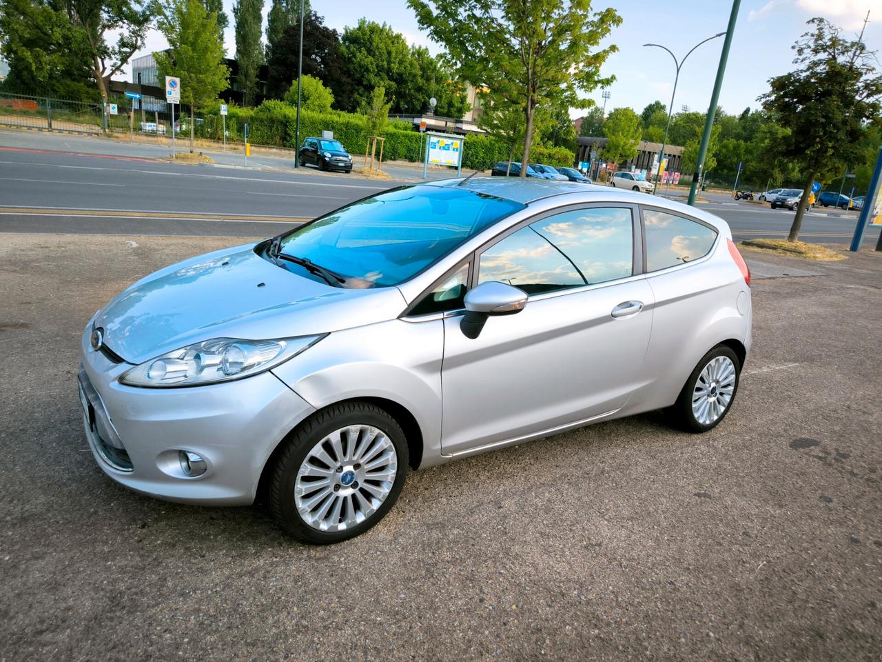 Ford Fiesta 1.2 82CV 3P Titanium