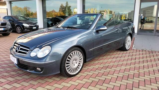 MERCEDES-BENZ CLK 200 Kompr. Cabrio Avantg.