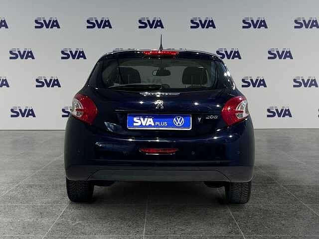 Peugeot 208 1.4HDI 68CV Allure - NEOPATENTATI