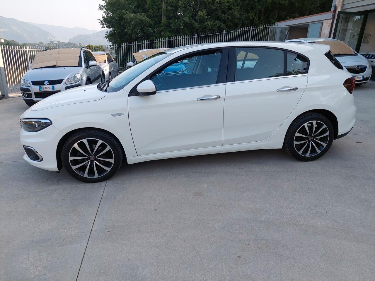 Fiat Tipo 1.6 Mjt S&S 5 porte Lounge