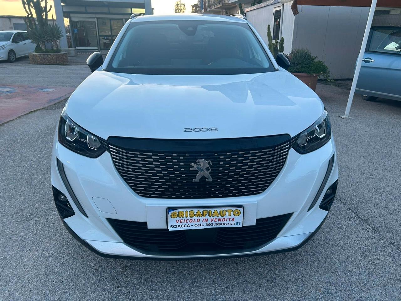 Peugeot 2008 1.5BlueHDi 110 cv 2021