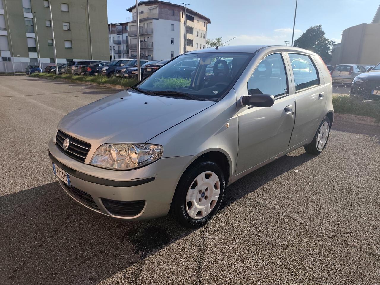 Fiat Punto 1.2 Benz 5 porte 90 Milà km Dynamic