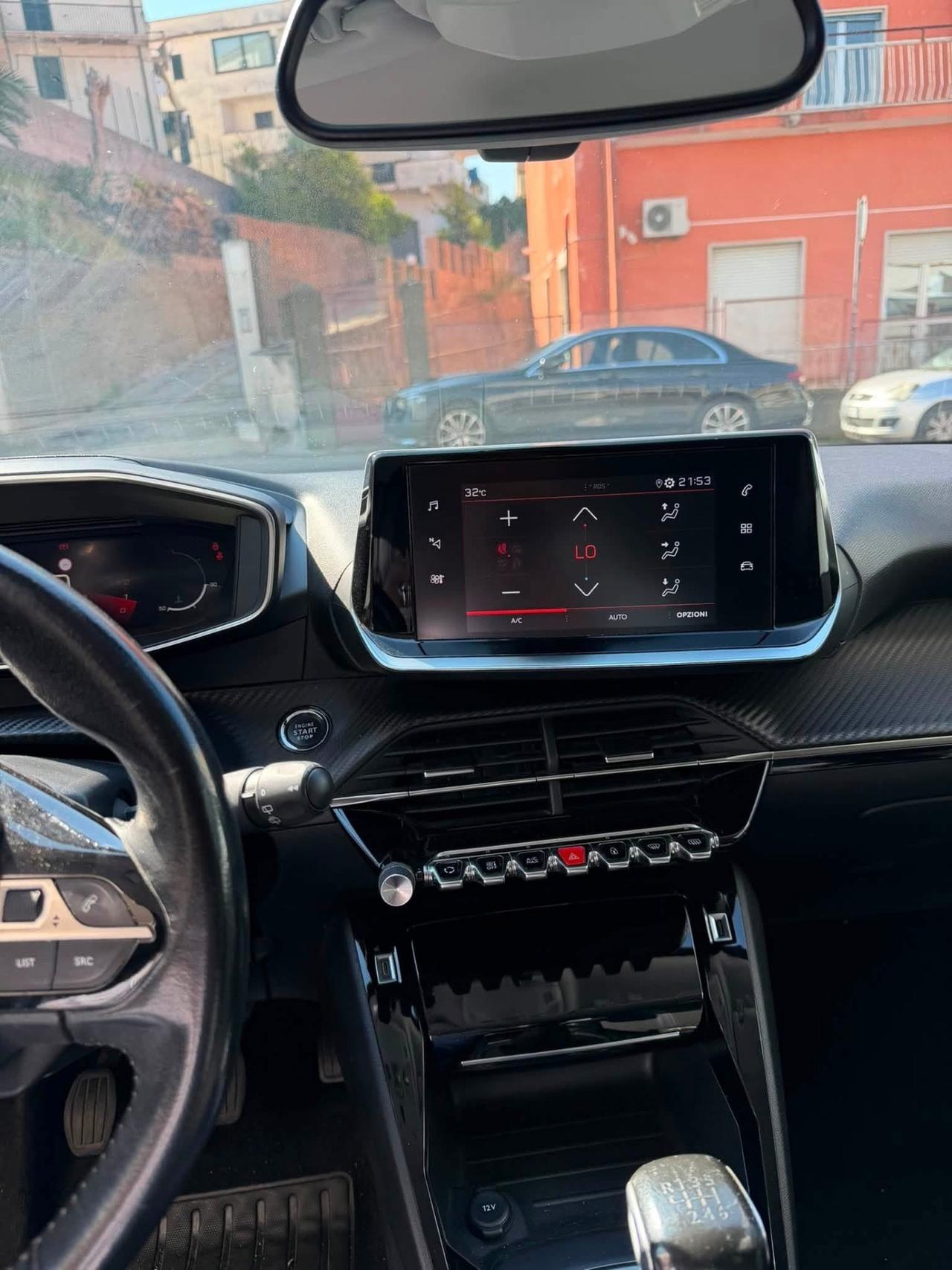 Peugeot 2008 PureTech Turbo 130 S&S Allure
