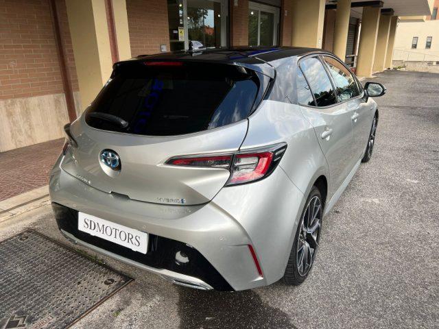 TOYOTA Corolla 2.0 Hybrid MoreBusiness