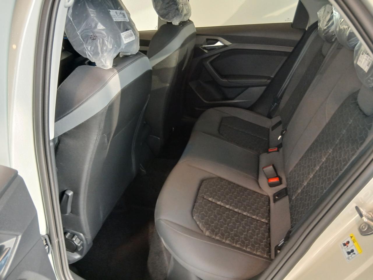 Audi A1 SPB 30 TFSI S tronic Identity Black NUOVA tua per € 312 mese