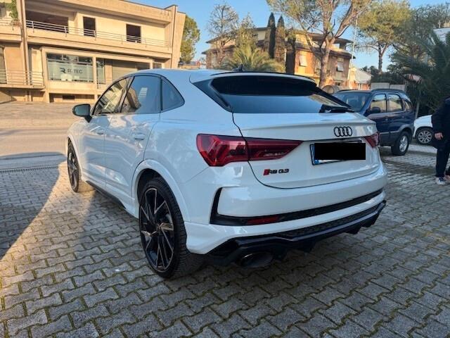 Audi Q3 RS SPB quattro S tronic Pano B&O