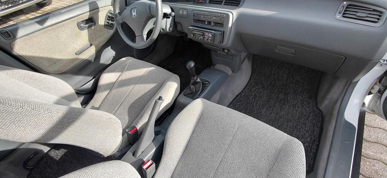 Civic 1.6 16V V-TEC cat 4 porte ESi