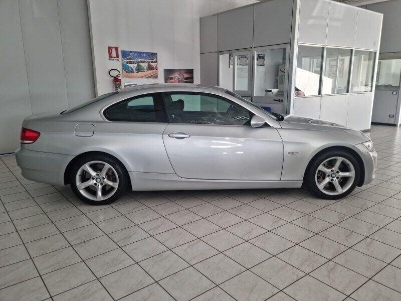 BMW Serie 3 330d xDrive cat Coupé Eletta