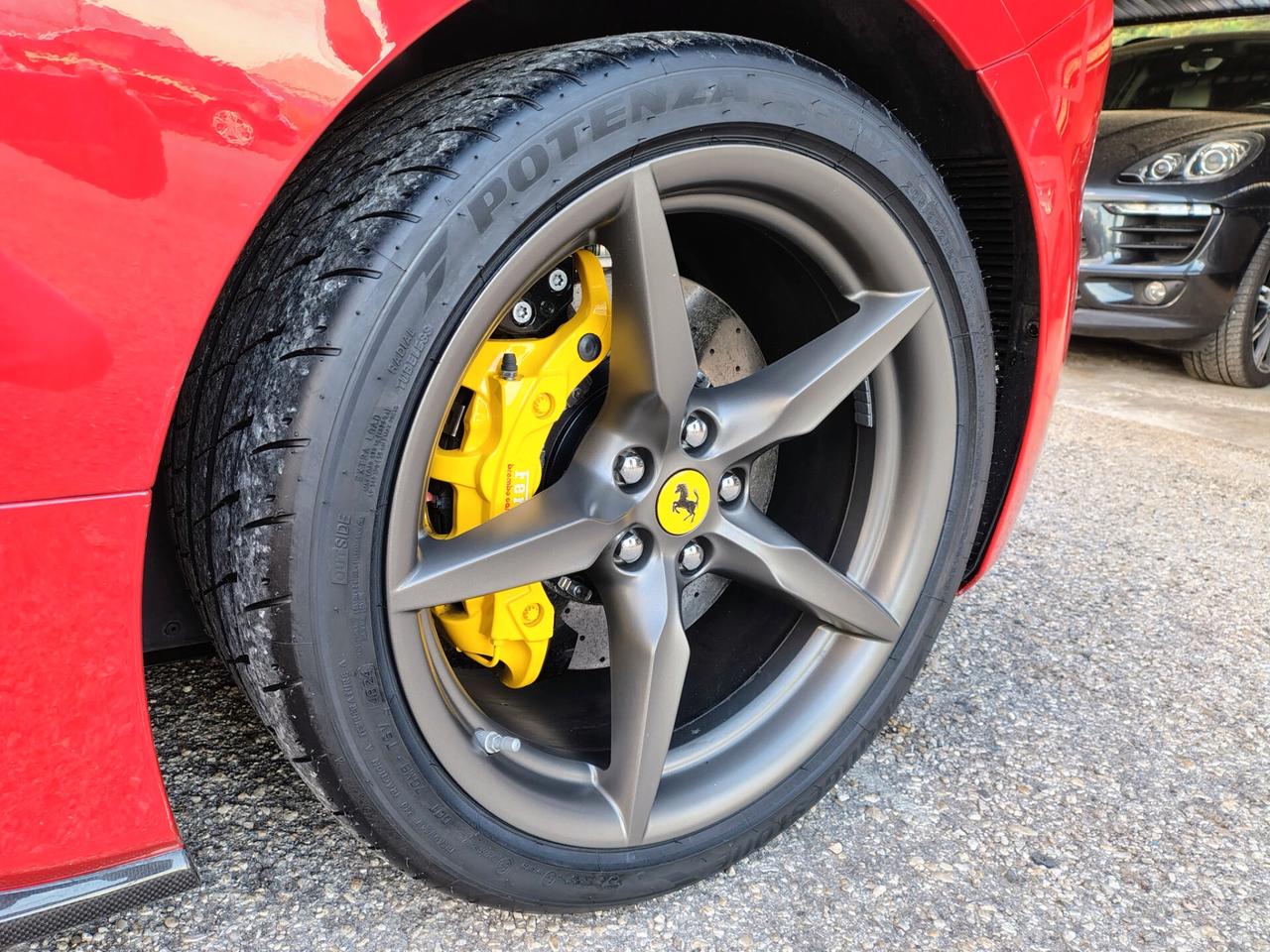 Ferrari 488 GTB "24 MESI GARANZIA UFFICIALE FERRARI"