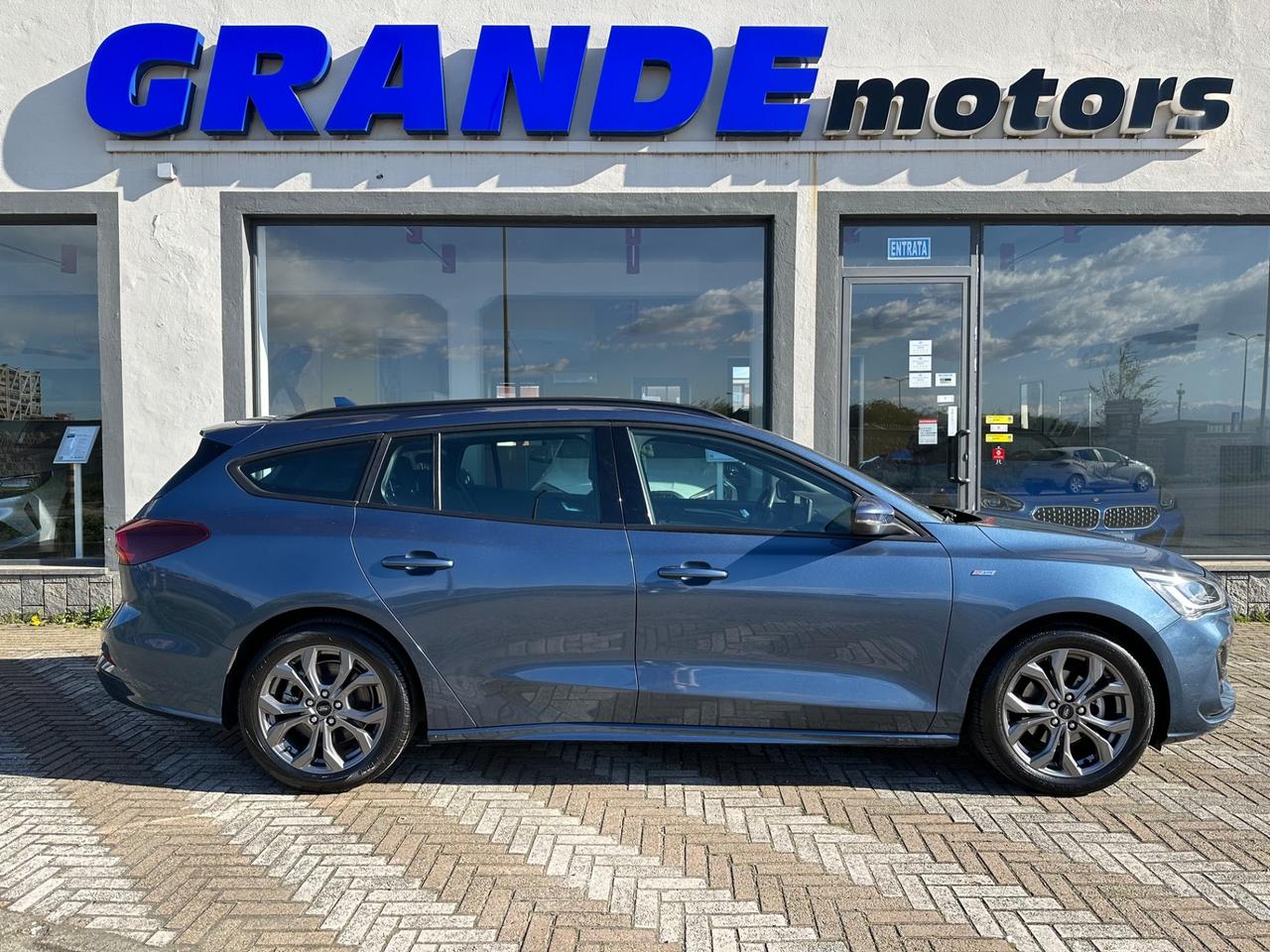 Ford Focus 1.0 EcoBoost Hybrid 125 CV SW ST-Line