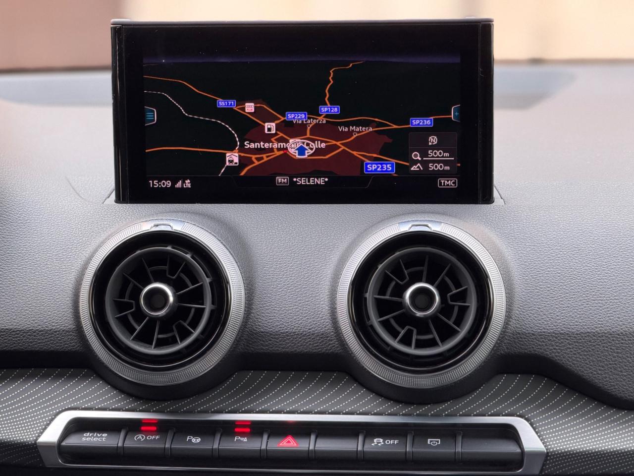 Audi Q2 35 TDI QUATTRO S-TRONIC S-LINE IDENTITY BLACK