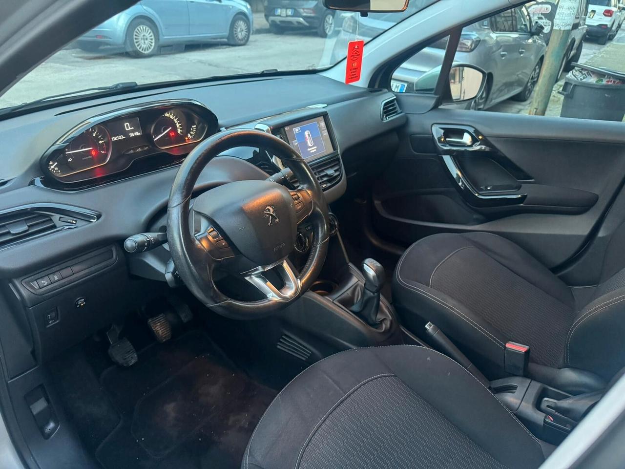 Peugeot 208 PureTech 82 5p. GPL Active