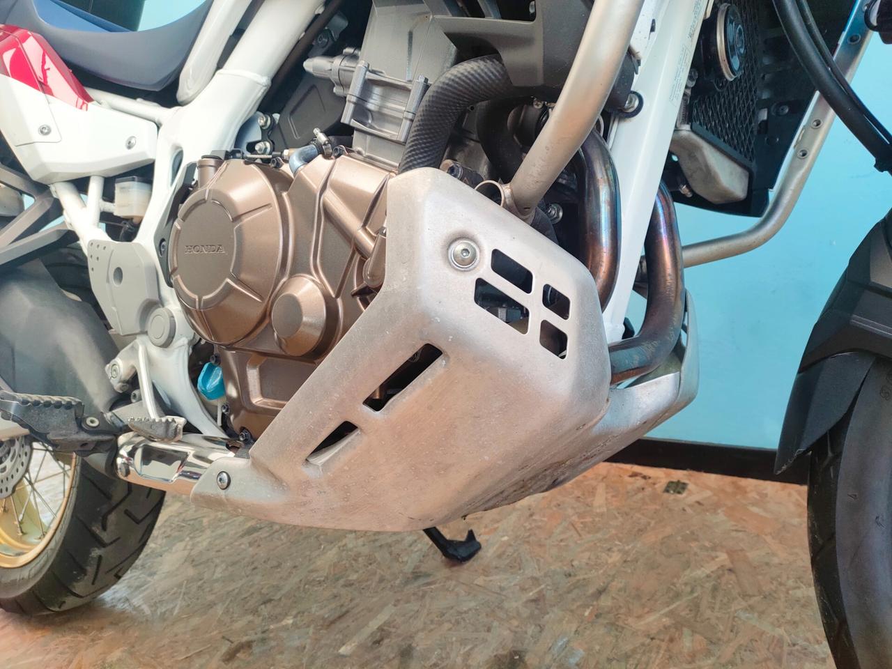 Honda AFRICA TWIN - Versione 30.mo Anniversario