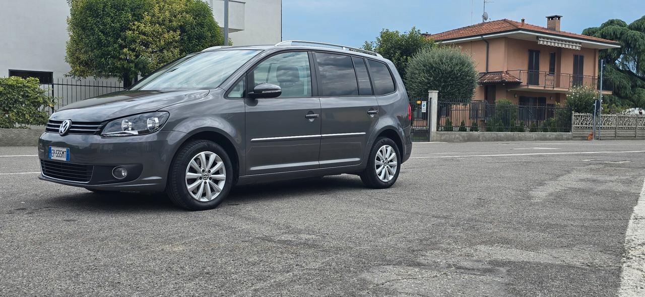 Volkswagen Touran 1.4 TSI Highline EcoFuel