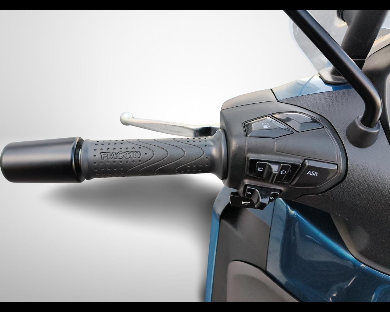 PIAGGIO Beverly 400 - ABS-ASR