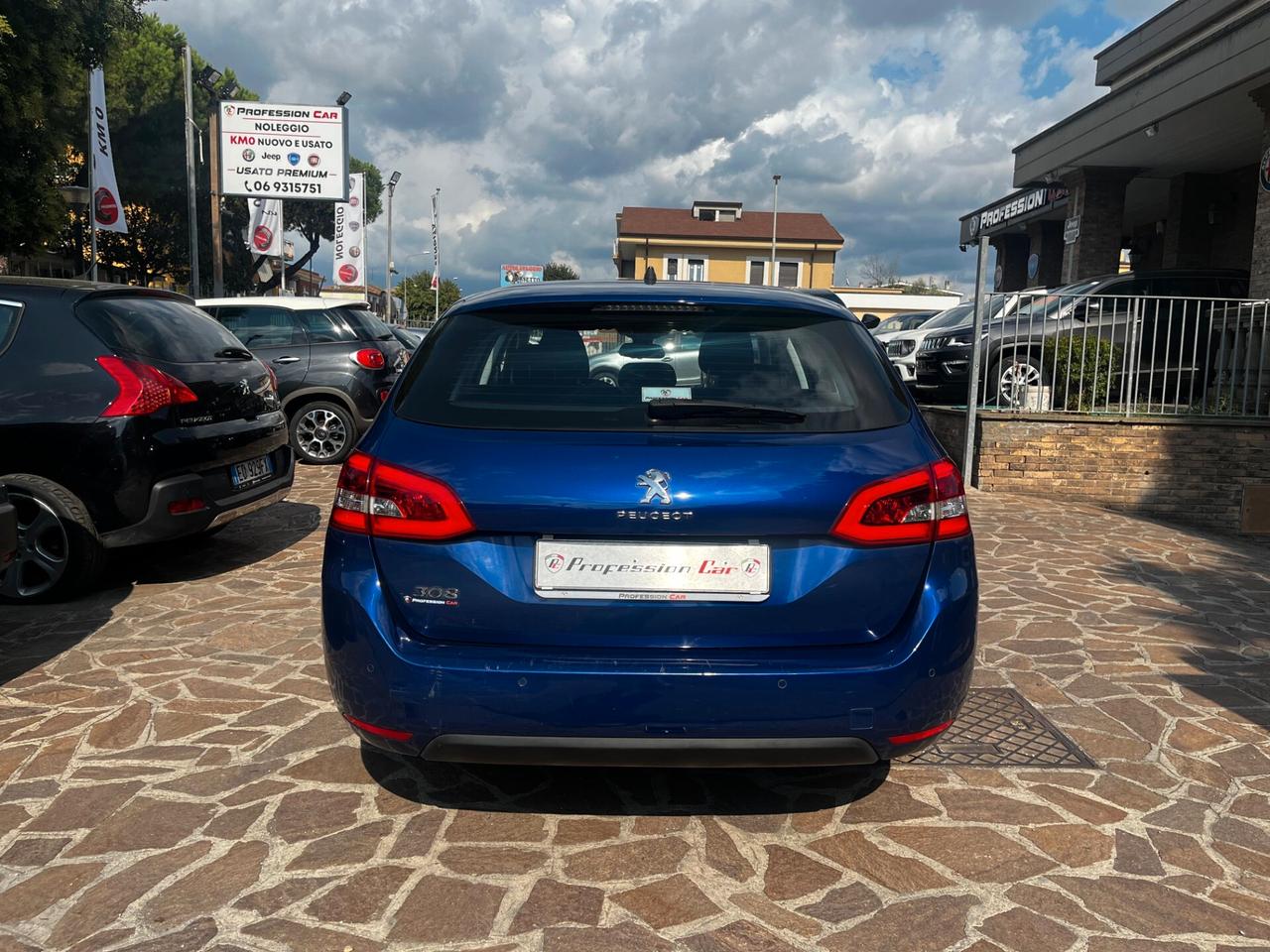 Peugeot 308 BlueHDi 130 S&S Business