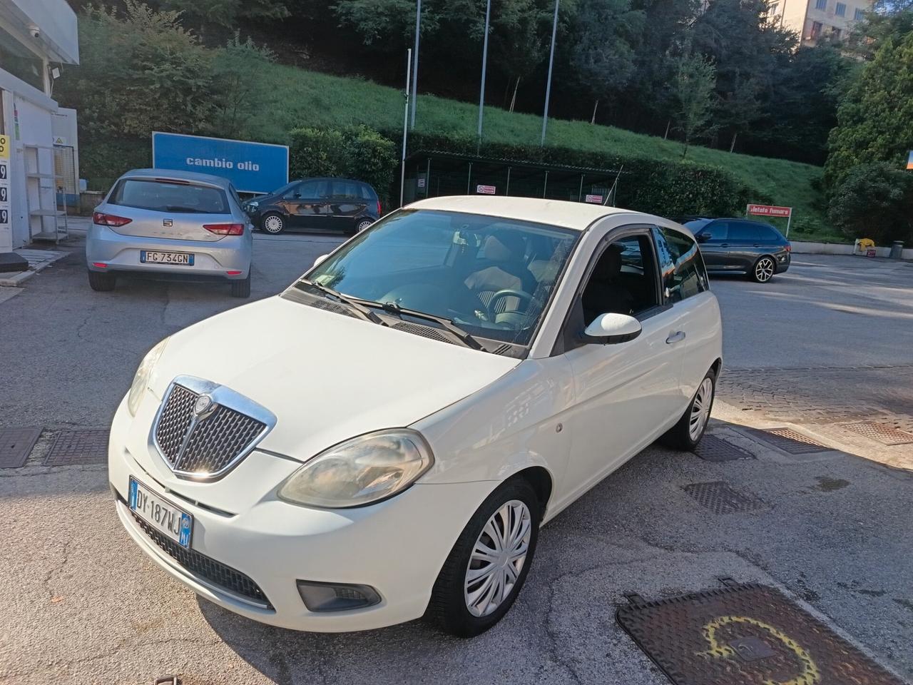 Lancia Ypsilon 1.4 Oro Ecochic GPL