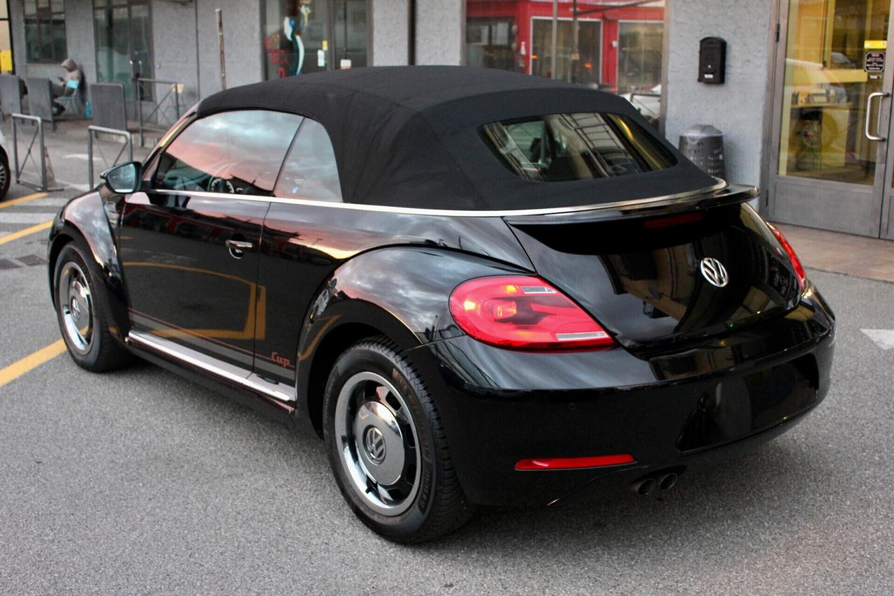 Volkswagen Maggiolino Cabrio 2.0 TDI DSG SENSORI SEDILI RISCALDATI