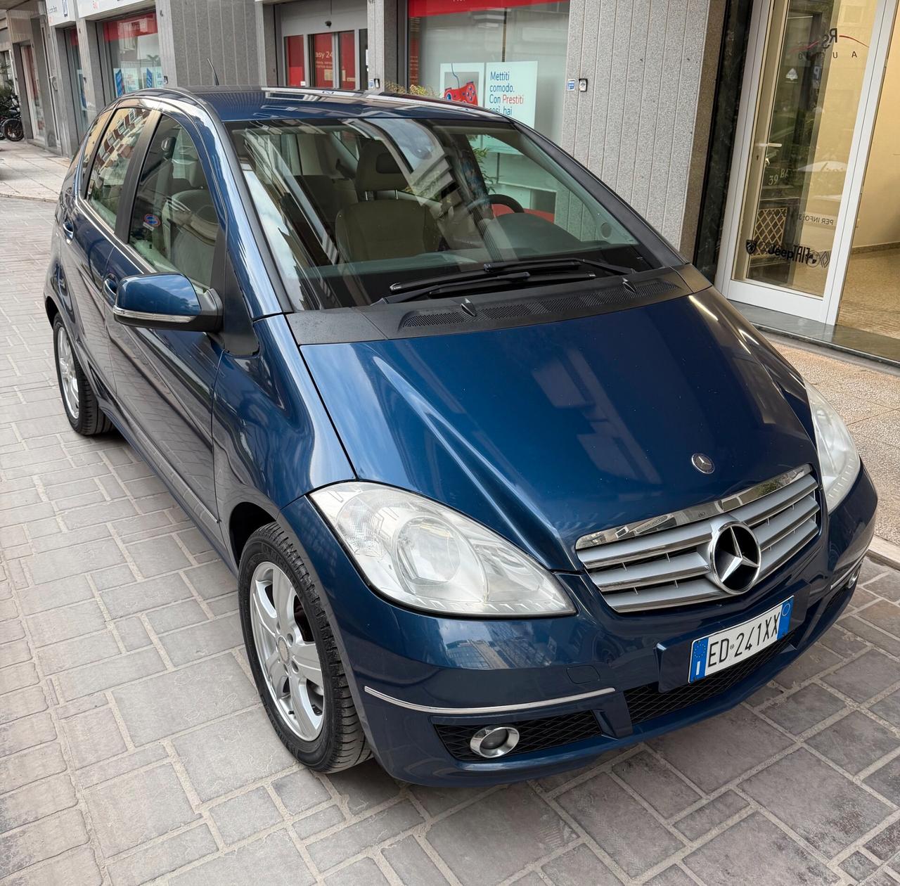 Mercedes-benz A 180 CDI Premium