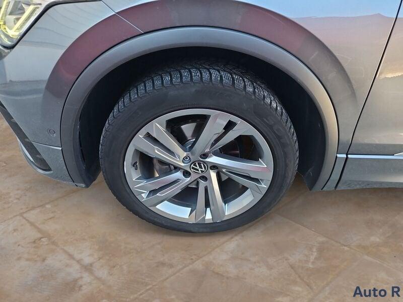 Volkswagen Tiguan Allspace 2.0 TDI SCR R-Line DSG 4MOTION