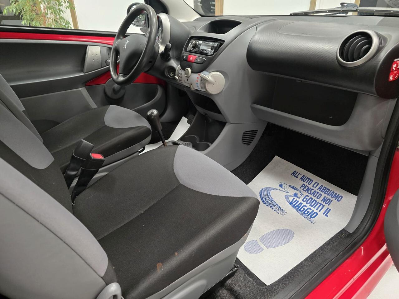 Peugeot 107 1.0 68CV 3p. Desir