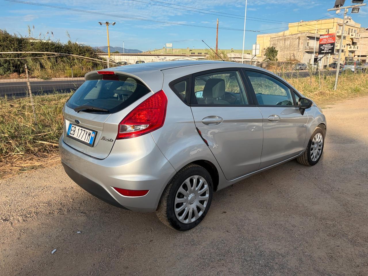 FORD FIESTA 1.4 TDCI 70CV ANNO 2011 ADATTA NEOPATENTATI