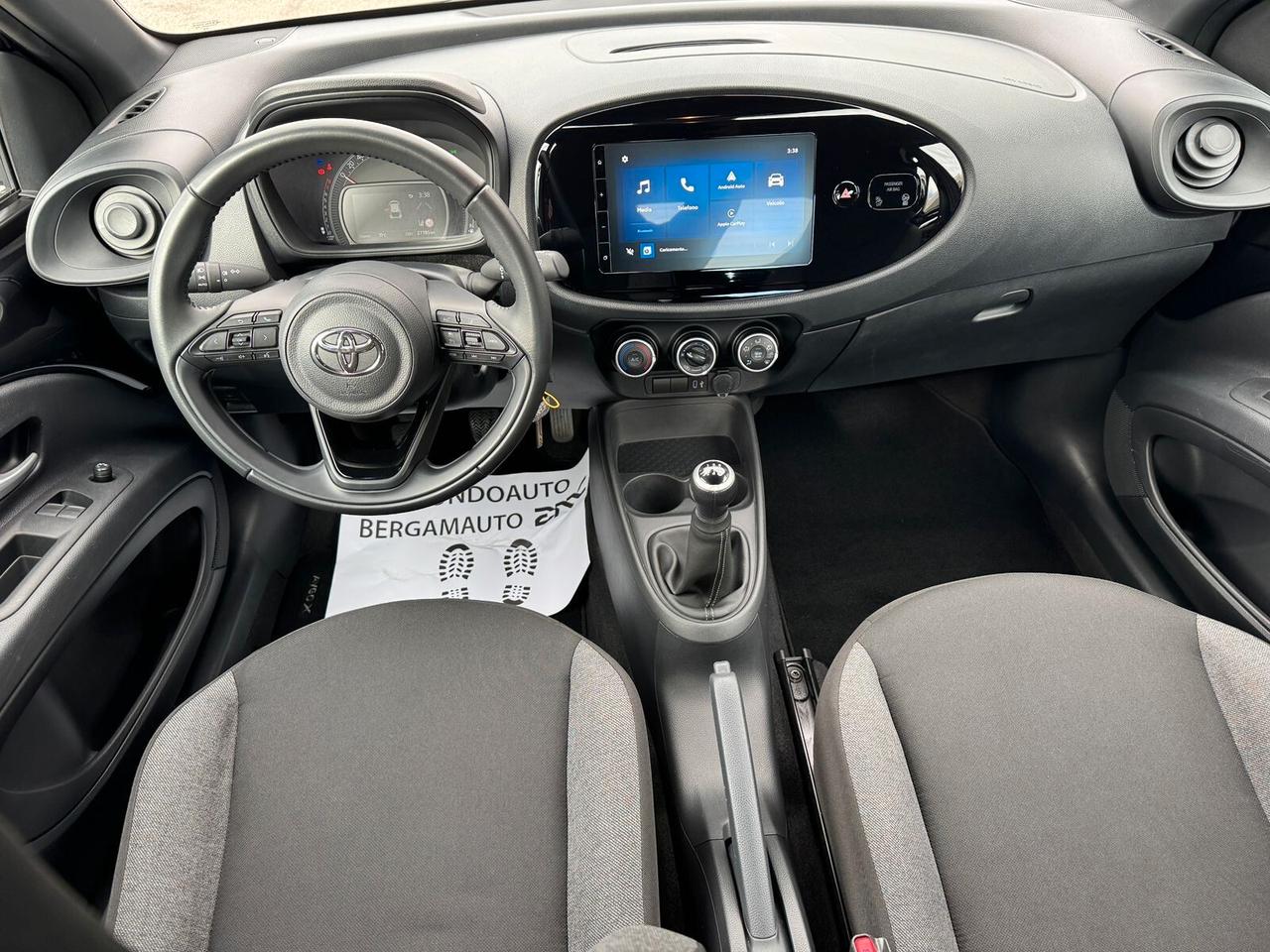 Toyota Aygo X 1.0 VVT-i 72 CV 5 porte Trend Air *neopatentati*NO VINCOLI*IVA-ESPOS