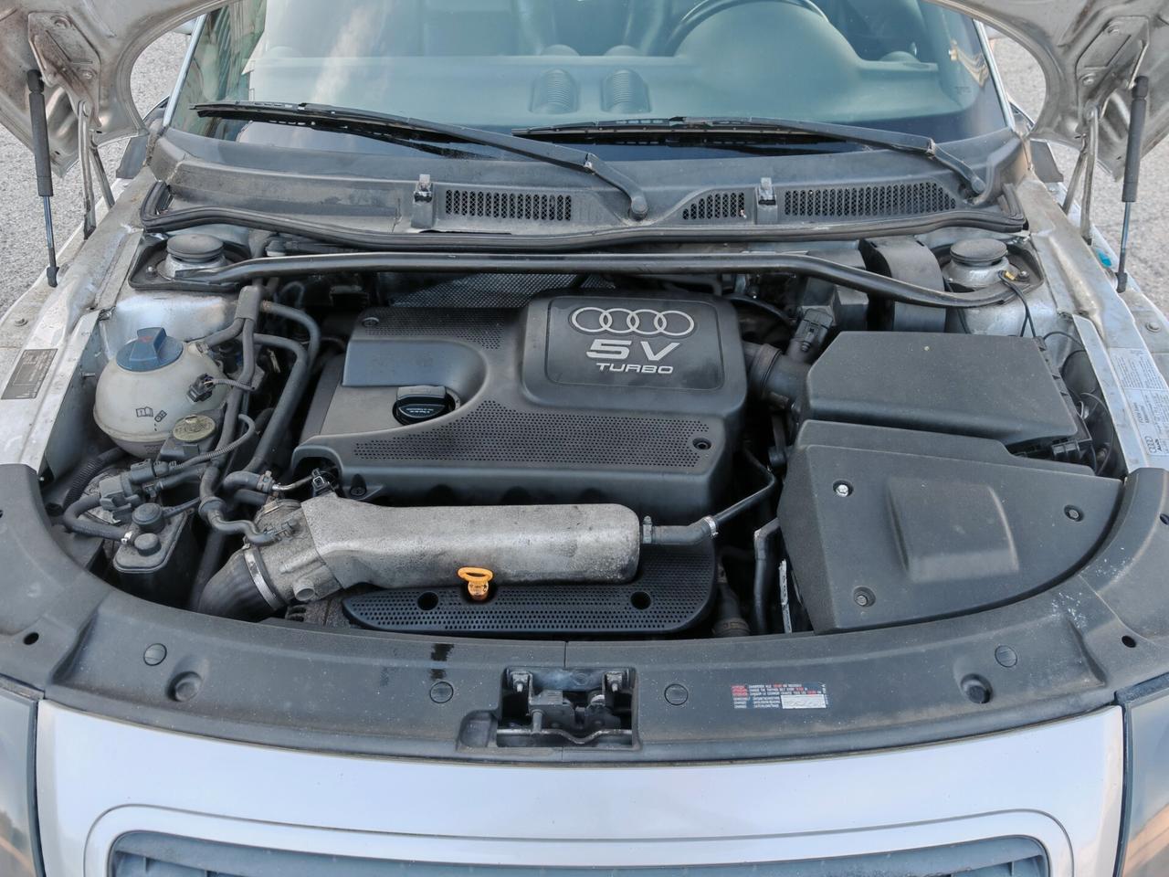 Audi TT AUDI TT 1.8 20V 180CV PREZZO TRATTABILE DOPO VISIONE.