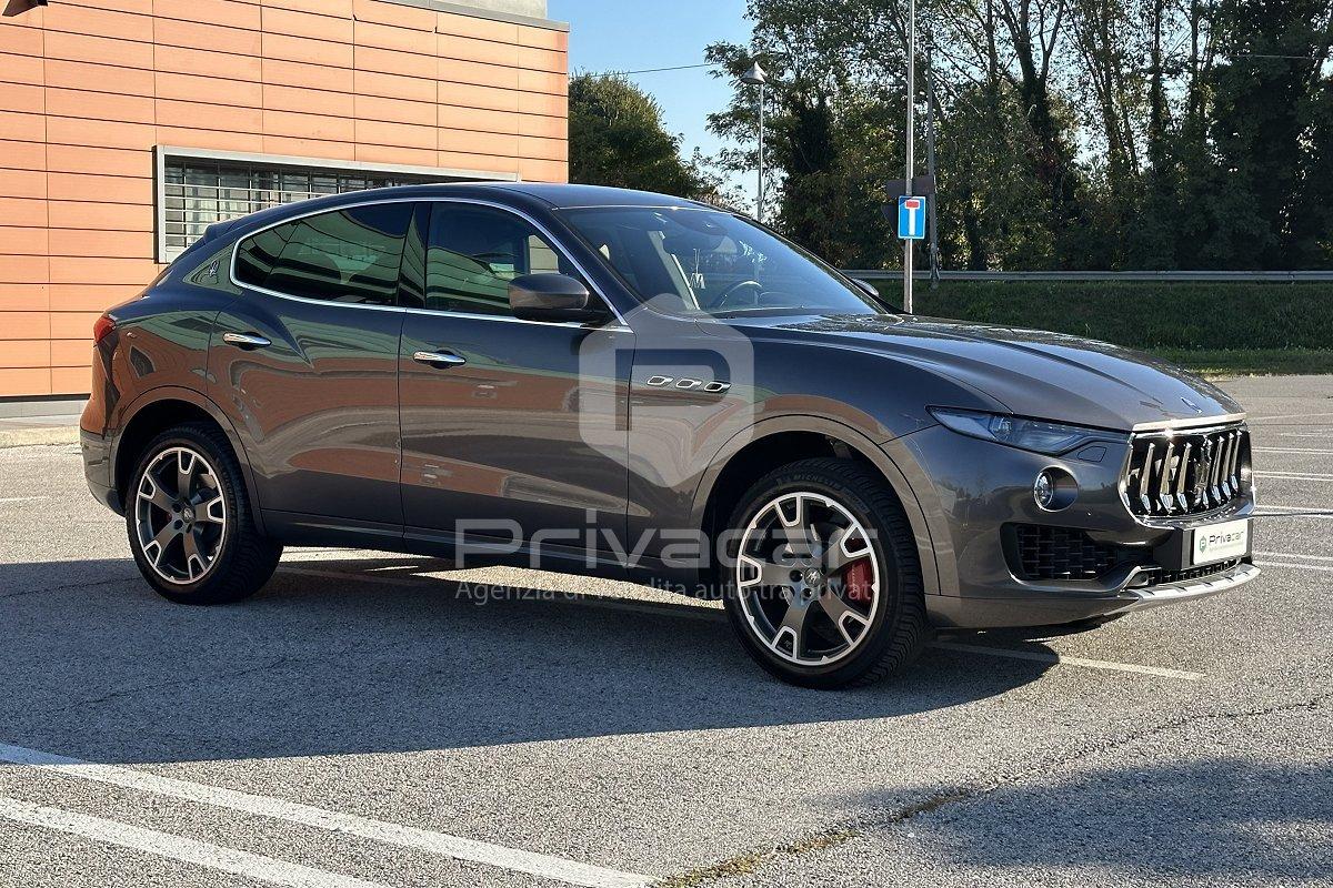 MASERATI Levante V6 Diesel 275 CV AWD